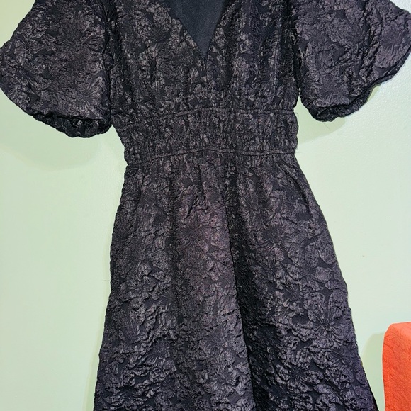 She + Sky Black Textured Mini Dress - Picture 2 of 6